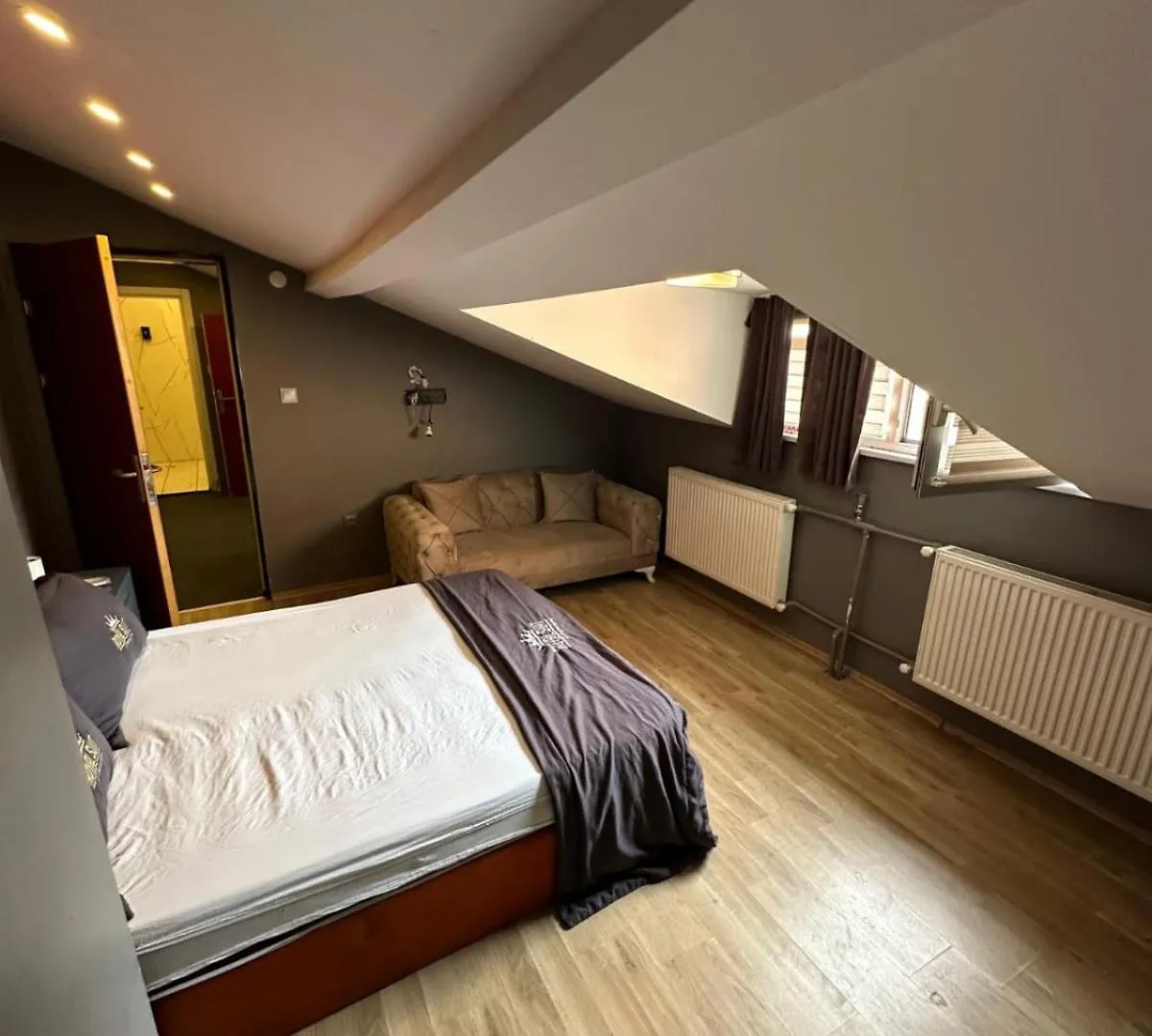 Royal Suit Premium İstanbul Otel